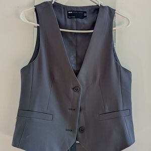 ASOS DESIGN tailored button-up vest in gray